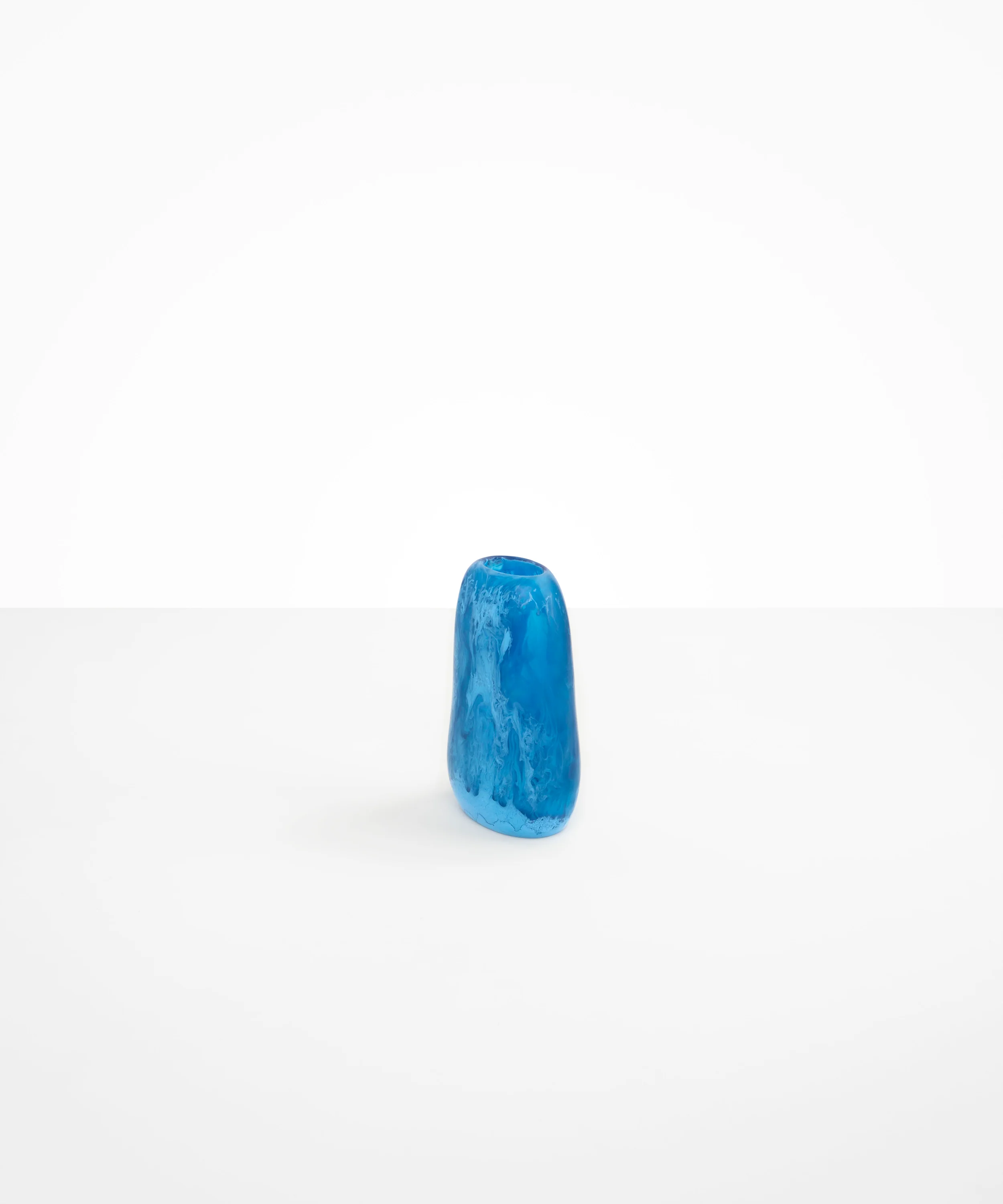 Small Pebble Vase - Image 18