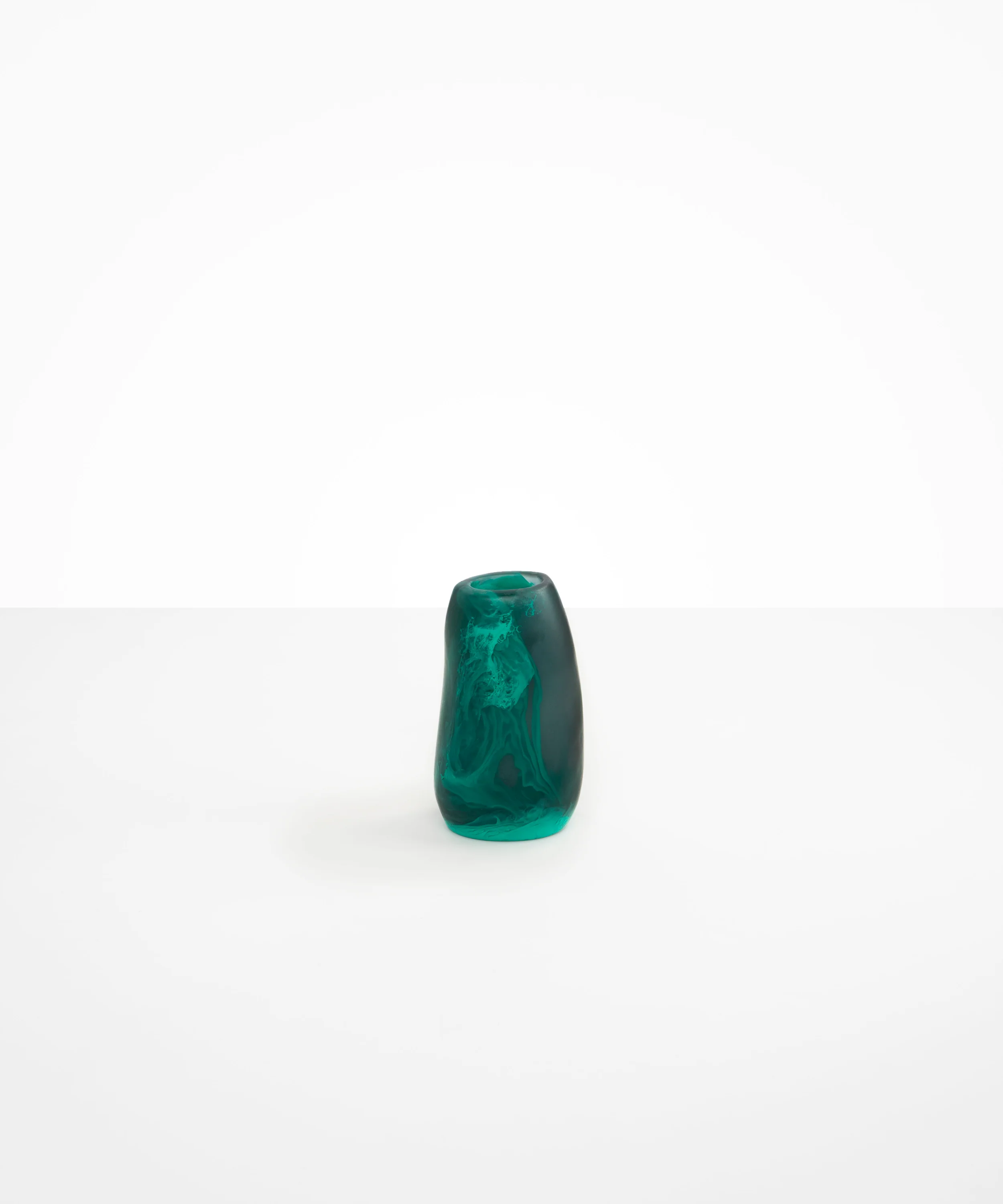 Small Pebble Vase - Image 25